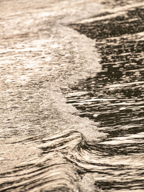 LIQUID METAL