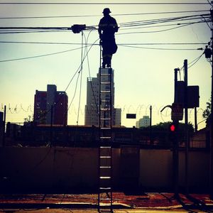 TO THE TOP