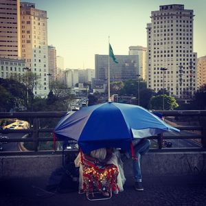 CARTOMANTE EM AZUL