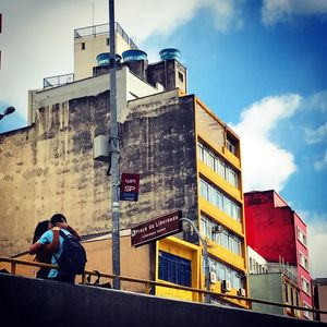 UM BEIJO NA LIBERDADE
