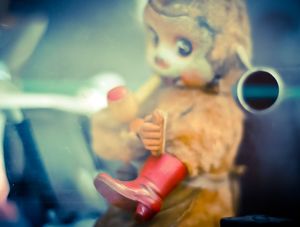 PEPPER VINTAGE TOY IV