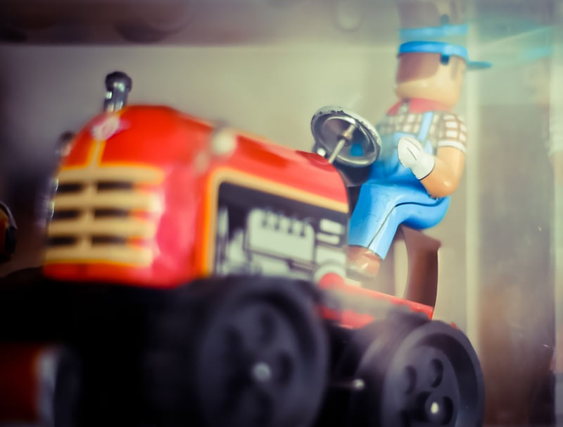 PEPPER VINTAGE TOY VII
