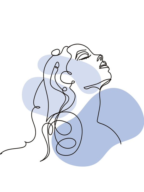 MINIMALIST WOMAN 8