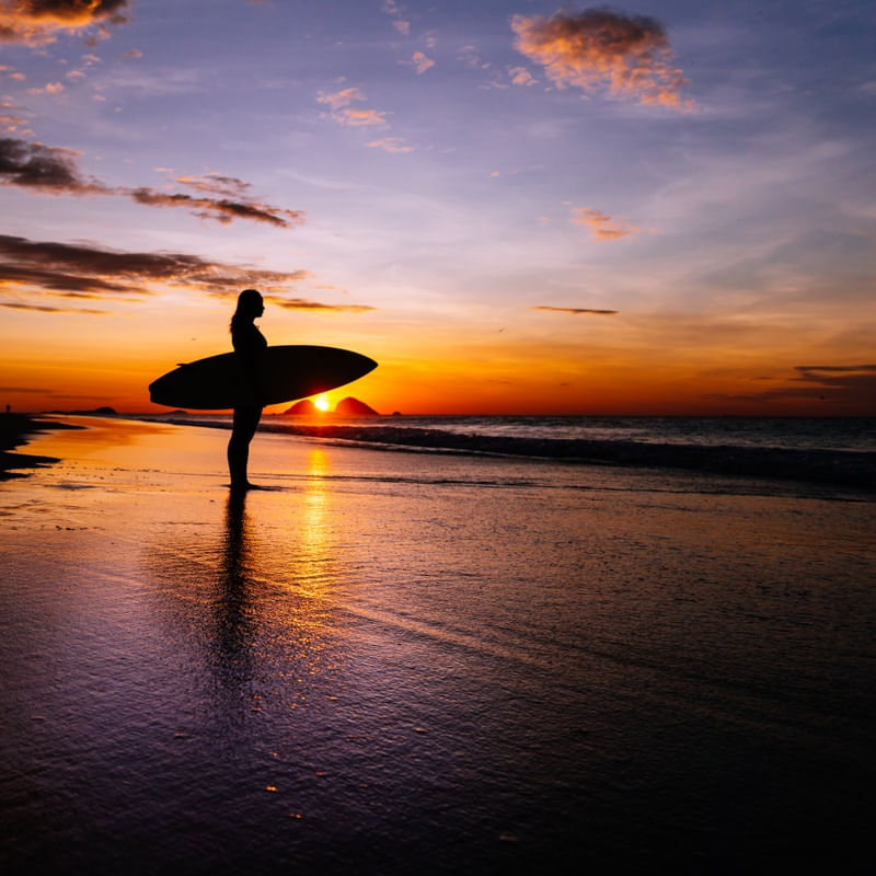 SURFGIRL