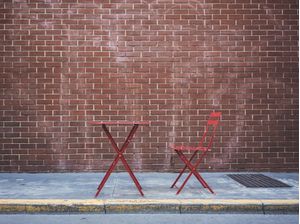 SEAT AND RELAX