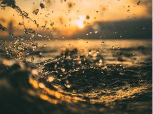 WARM SPLASH