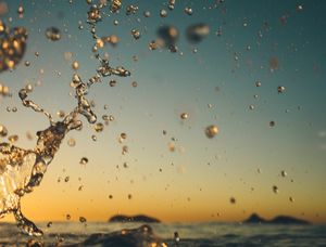 SUNRISE SPLASH