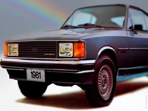 OPALA INSTANTE ETERNO - CHEVROLET 100 ANOS