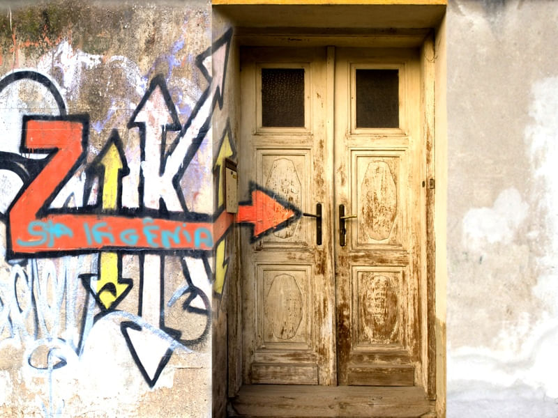 PORTA NA STª IFIGÊNIA