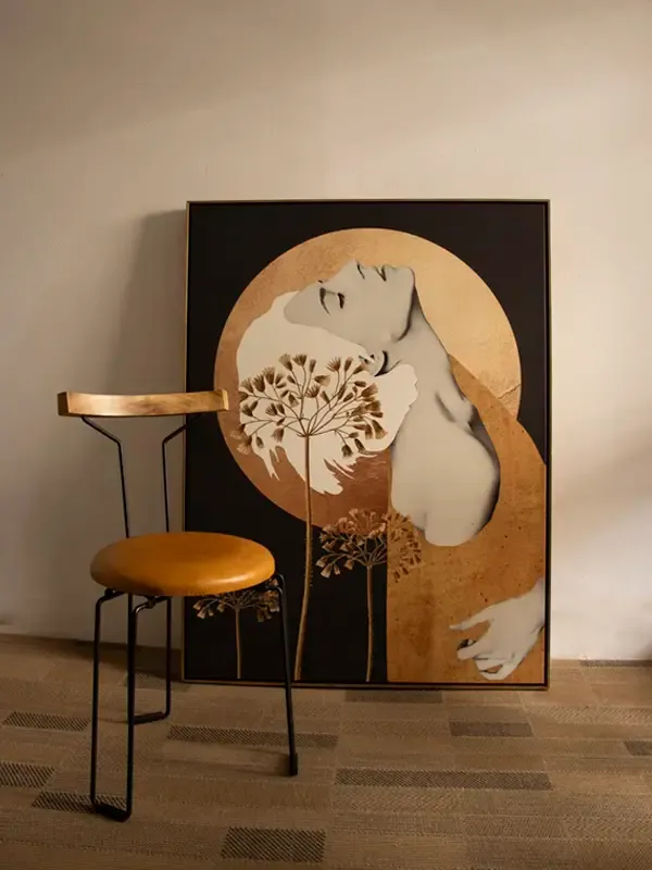 Quadro tela em canvas - GENTLE BEAUTY 9 - 90x120 - Moldura Canaleta Alta Friso Dourado