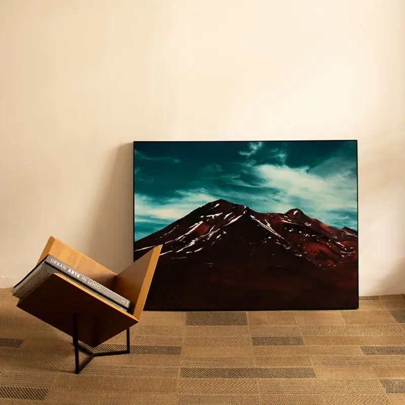 Quadro em acabamento liso sem vidro - VULCÃO ADOMERCIDO - 90x67,5 - Moldura Filete Preta