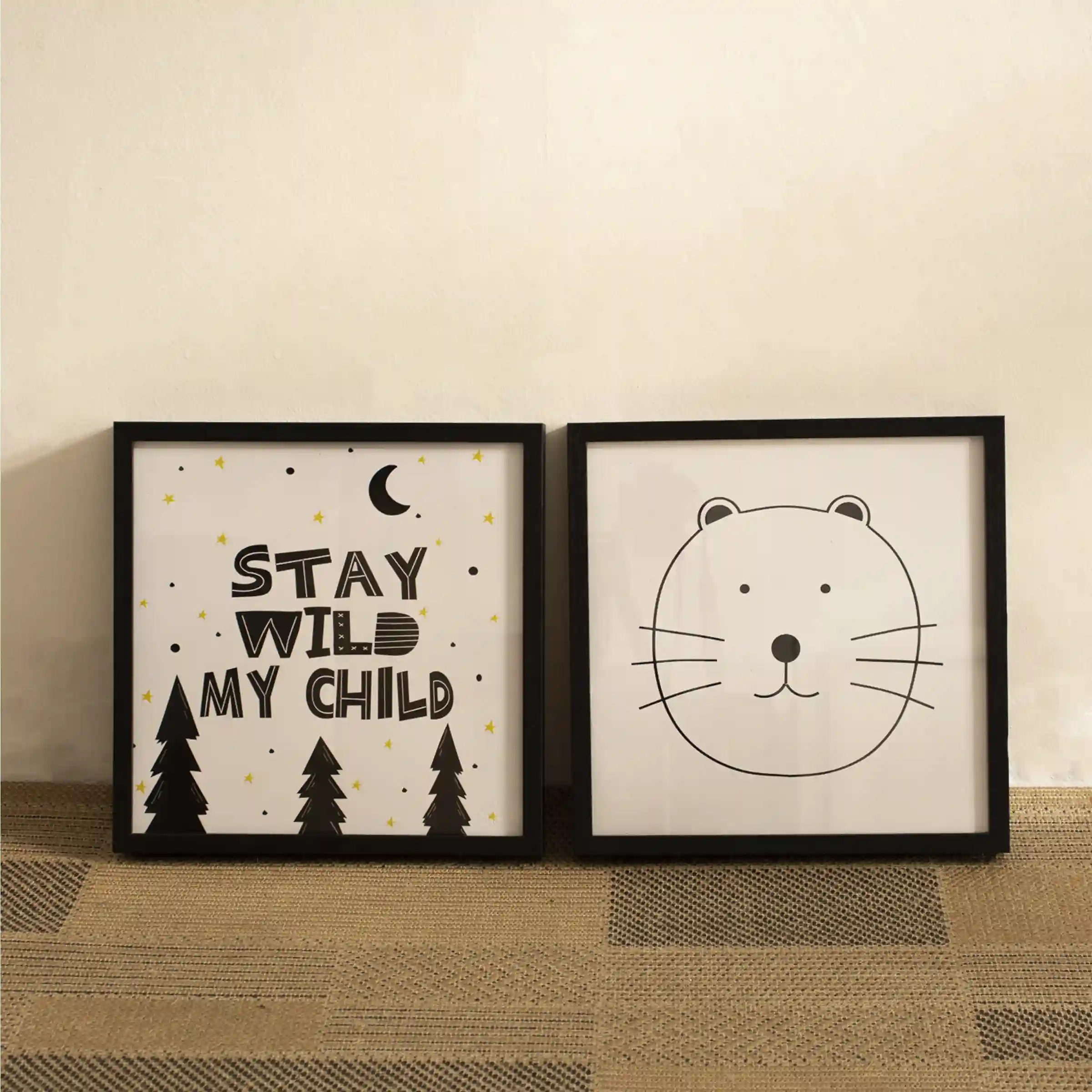 Quadros em papel fotográfico com vidro - ARTE INFANTIL STAY WILD MY CHILD + URSO MINIMALISTA - 30x30 - Moldura Lisa Fina Preta