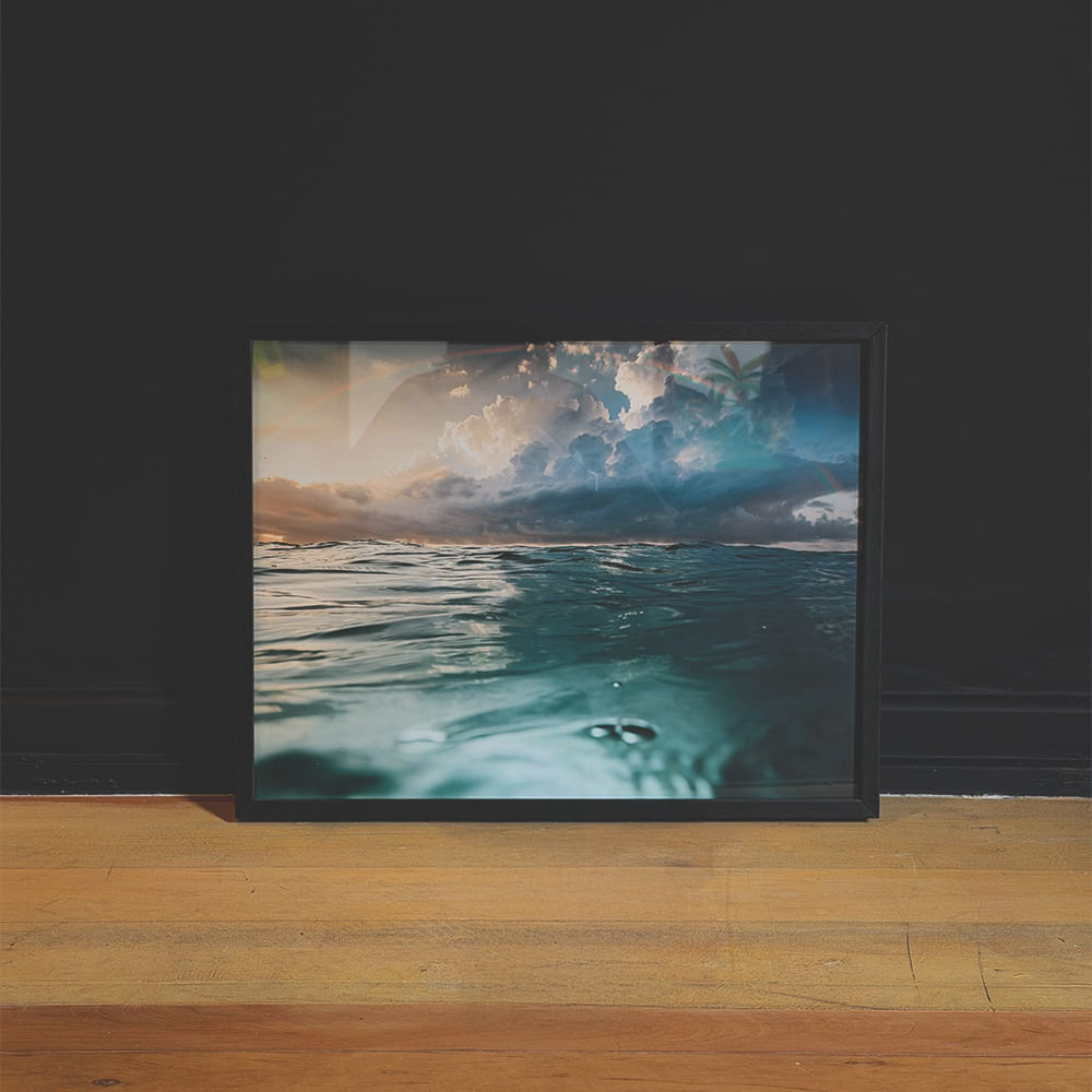 Quadro em papel fotográfico com vidro 47,5x36cm - MAR PROFUNDO - Moldura Lisa Fina Preta - OF