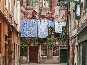 UMA VIELA EM VENEZA