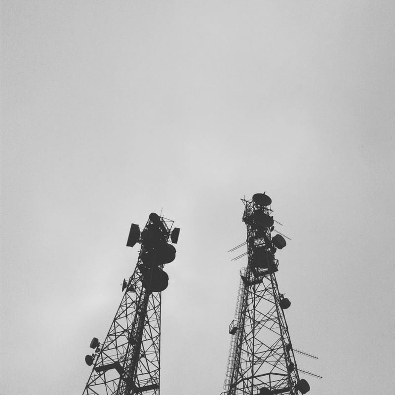 1045