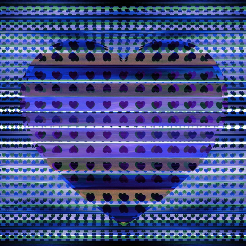 GLITCHY HEART 6