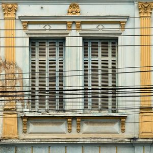 JANELAS DE UM CASARÃO