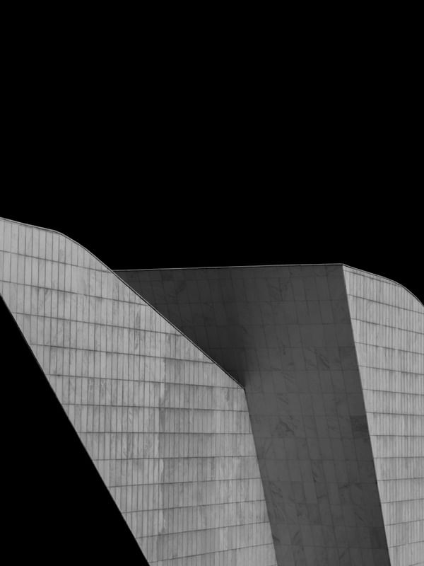 BRASÍLIA EM CÉU MONOCROMÁTICO 02