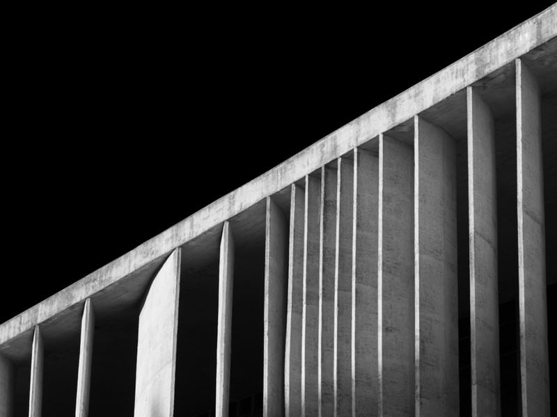 BRASÍLIA EM CÉU MONOCROMÁTICO 03