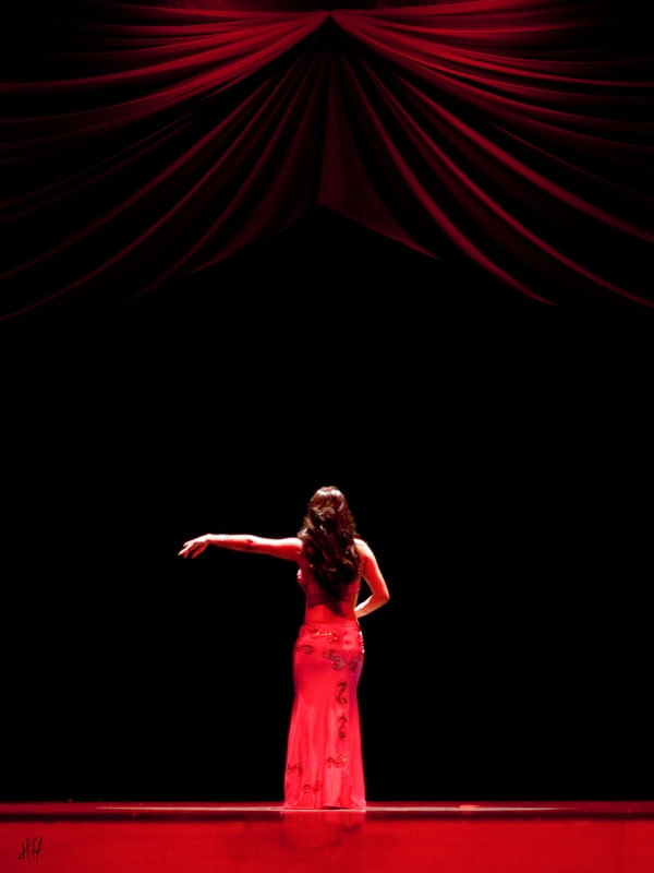 IF LOVE IS A DRESS... RED IT IS!