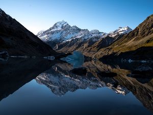 MOUNT COOK III