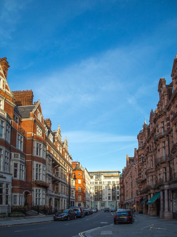 LONDON STREET I