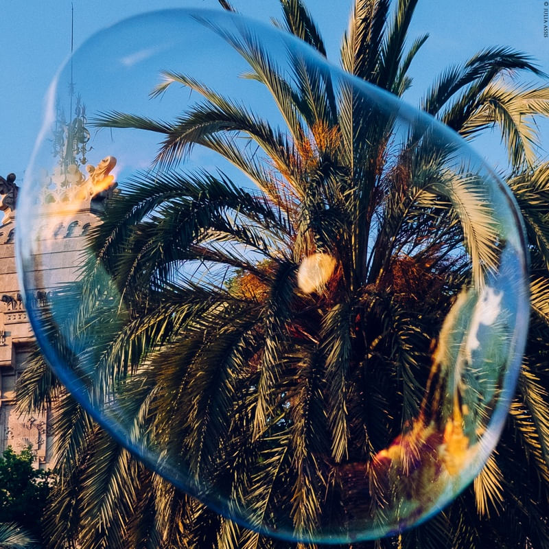 BUBBLES IN BARCELONA #1