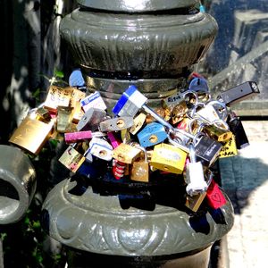 CADEADOS DE PARIS