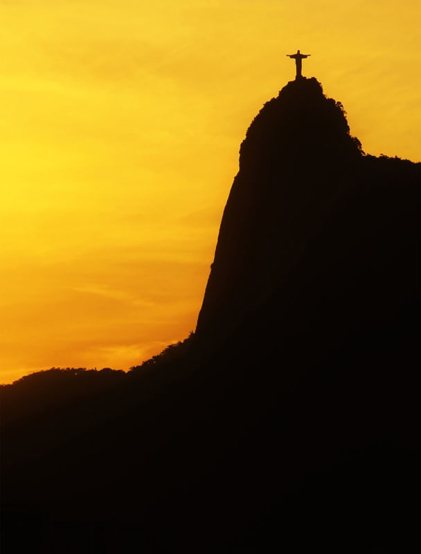 CRISTO AO CÉU DE FOGO