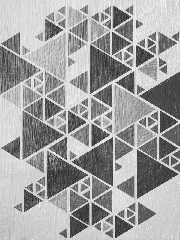 TRIANGULAR LABYRINTH