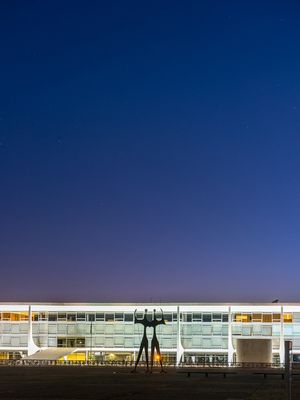 O CÉU E OS CANDANGOS