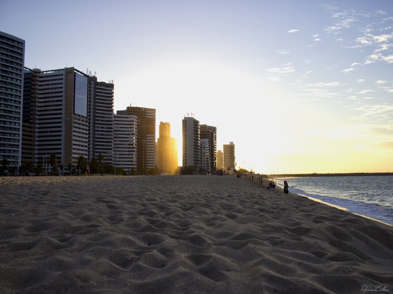 PÔR DO SOL DO ATERRO