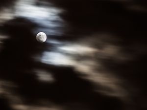 LUA 001