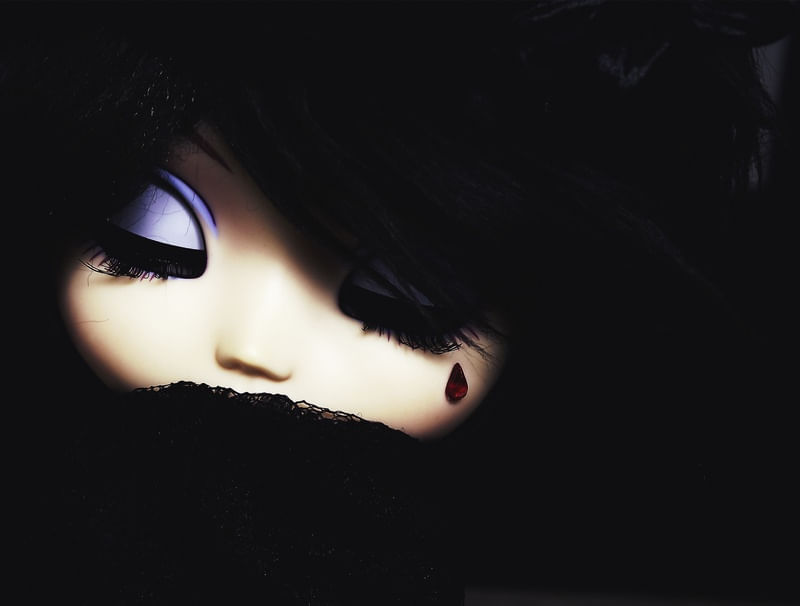 CHIAOSCURO (LAYLA)