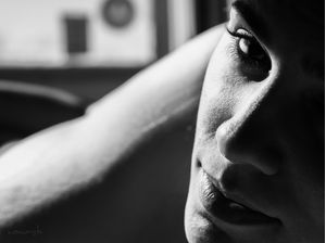 OLHAR SENSUAL FEMININO