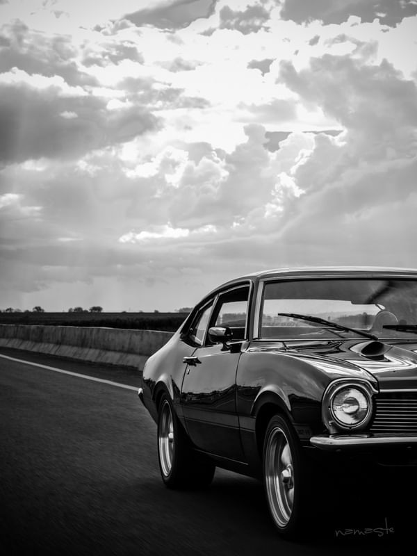 MAVERICK V8 MUSCLE CAR
