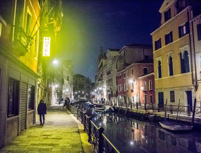 VENICE HOTEL