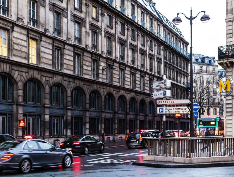 PARIS COSMOPOLITA