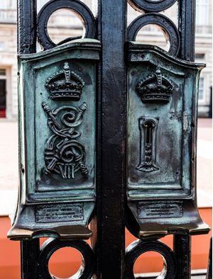 FECHADURA DO PALÁCIO