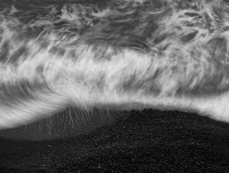 BLACK WAVE