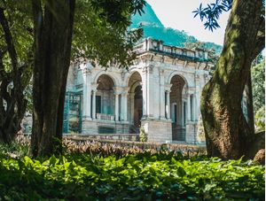ESCOLA DE ARTES DO PARQUE LAJE