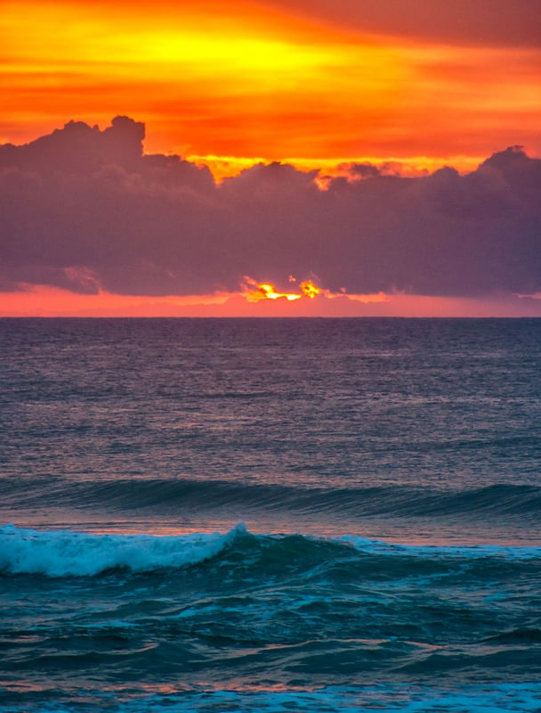 AMANHECER PRAIA MOLE