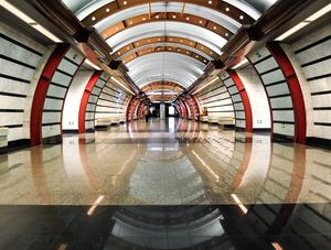 METRÔ FUTURISTA RUSSO