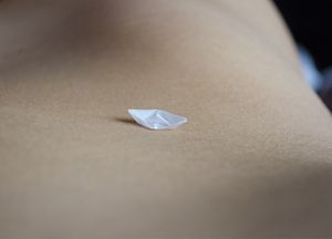 BARQUINHO DE PAPEL NA BARRIGA