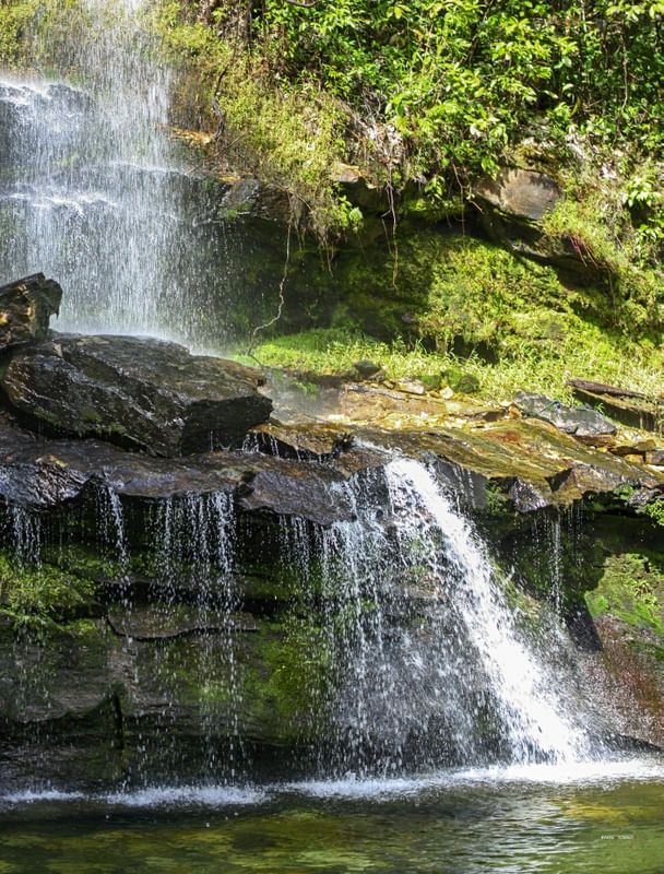 CACHOEIRA SOL E SOMBRA