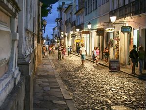 CAMINHADA PELO CENTRO