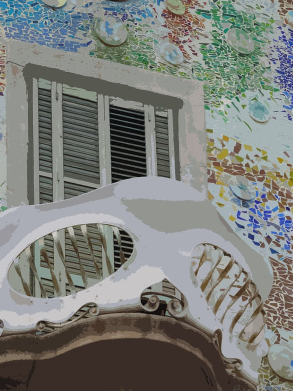 GAUDÍ-BATLÓ-BALCONY