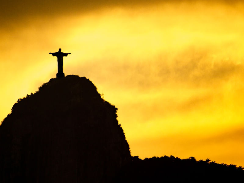 REDENTOR SUNSET