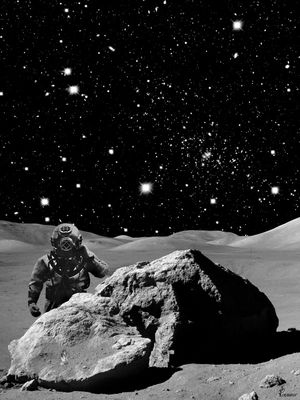 MERGULHADOR ESPACIAL