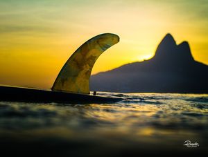 SURF POR DO SOL